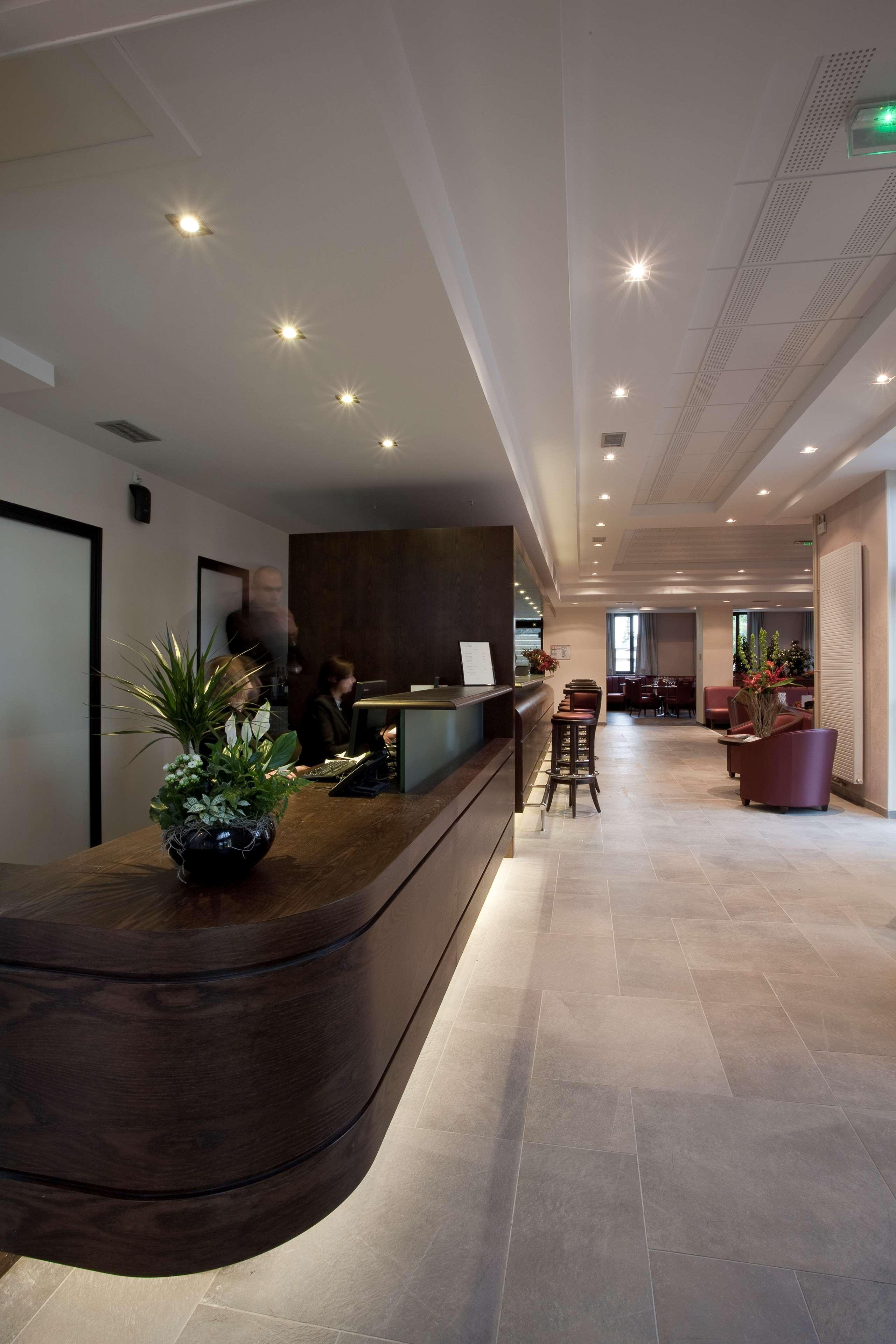 Best Western Plus Hotel Des Francs Soissons Exterior foto