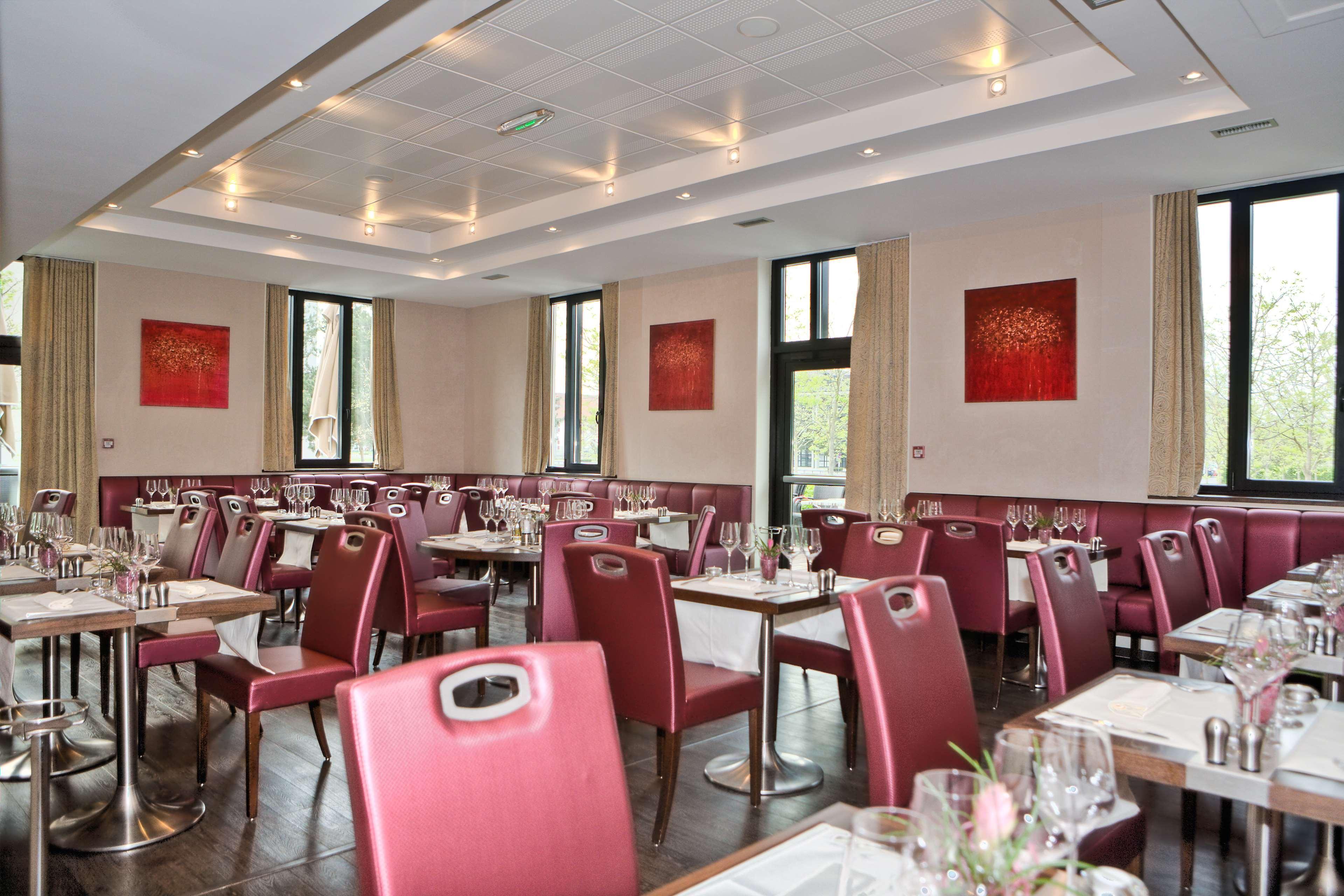Best Western Plus Hotel Des Francs Soissons Exterior foto
